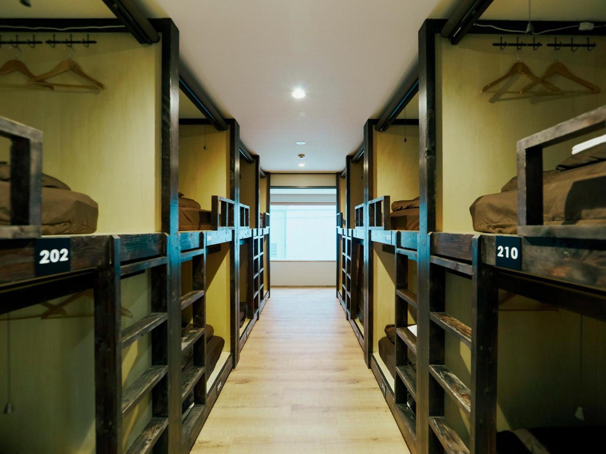 Akasaka Guesthouse Hive Tokyo Exterior photo