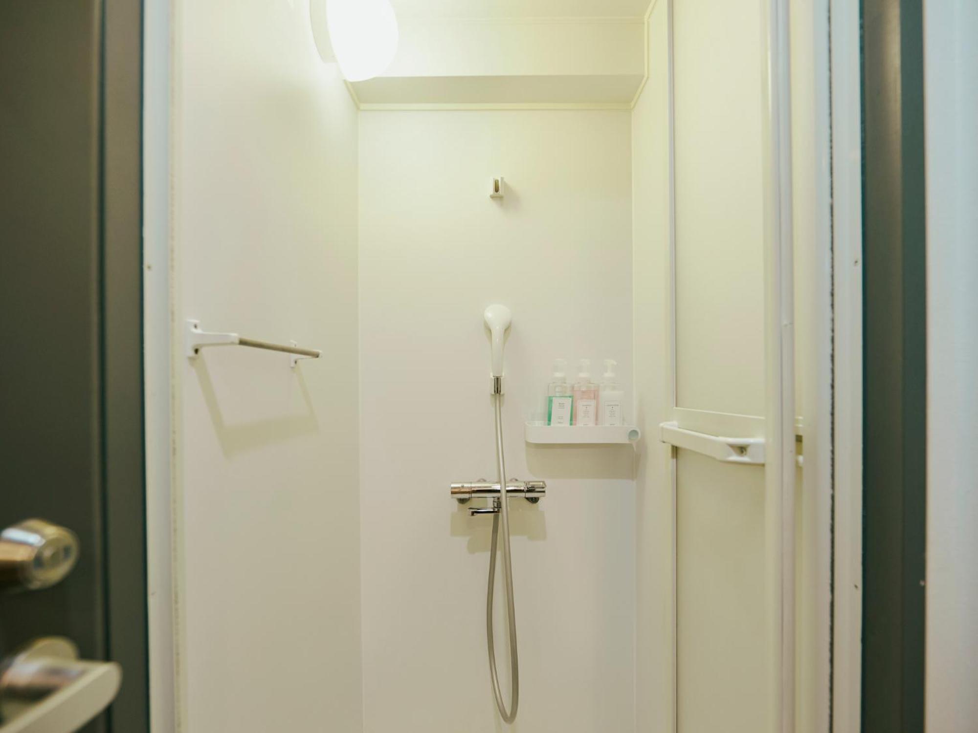 Akasaka Guesthouse Hive Tokyo Exterior photo